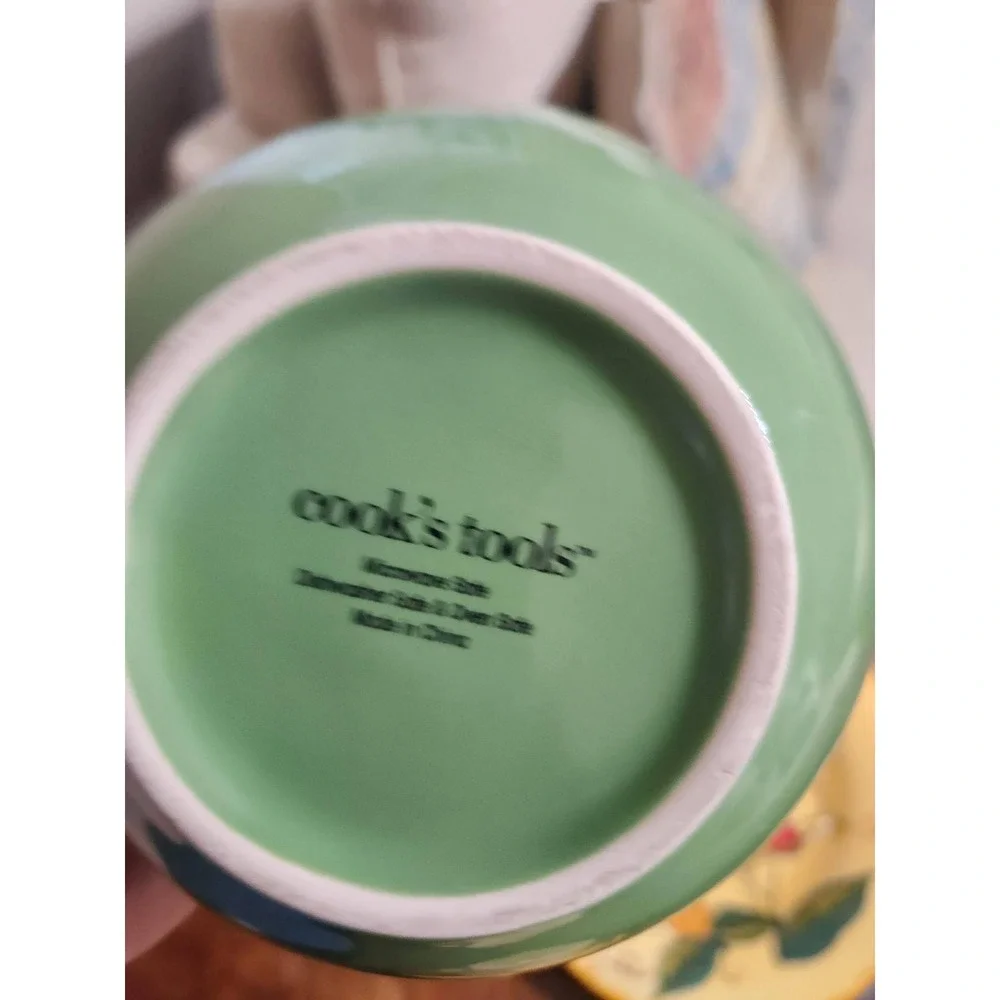 Cooks Tools Ceramic Mixing Bowl Green Ribbed Stoneware Farmhouse Kitchen Decor